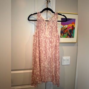 (New) Pink/White straight cut dress from Lavender Brown!